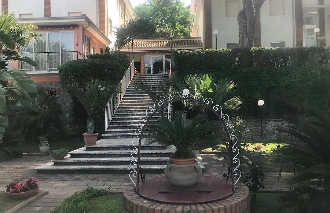 Belvedere Hotel Club-1